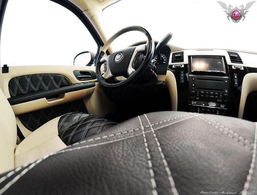Cadillac Escalade — cuir bicolore — Sellerie cuir, réalisation Dreta Sellerie